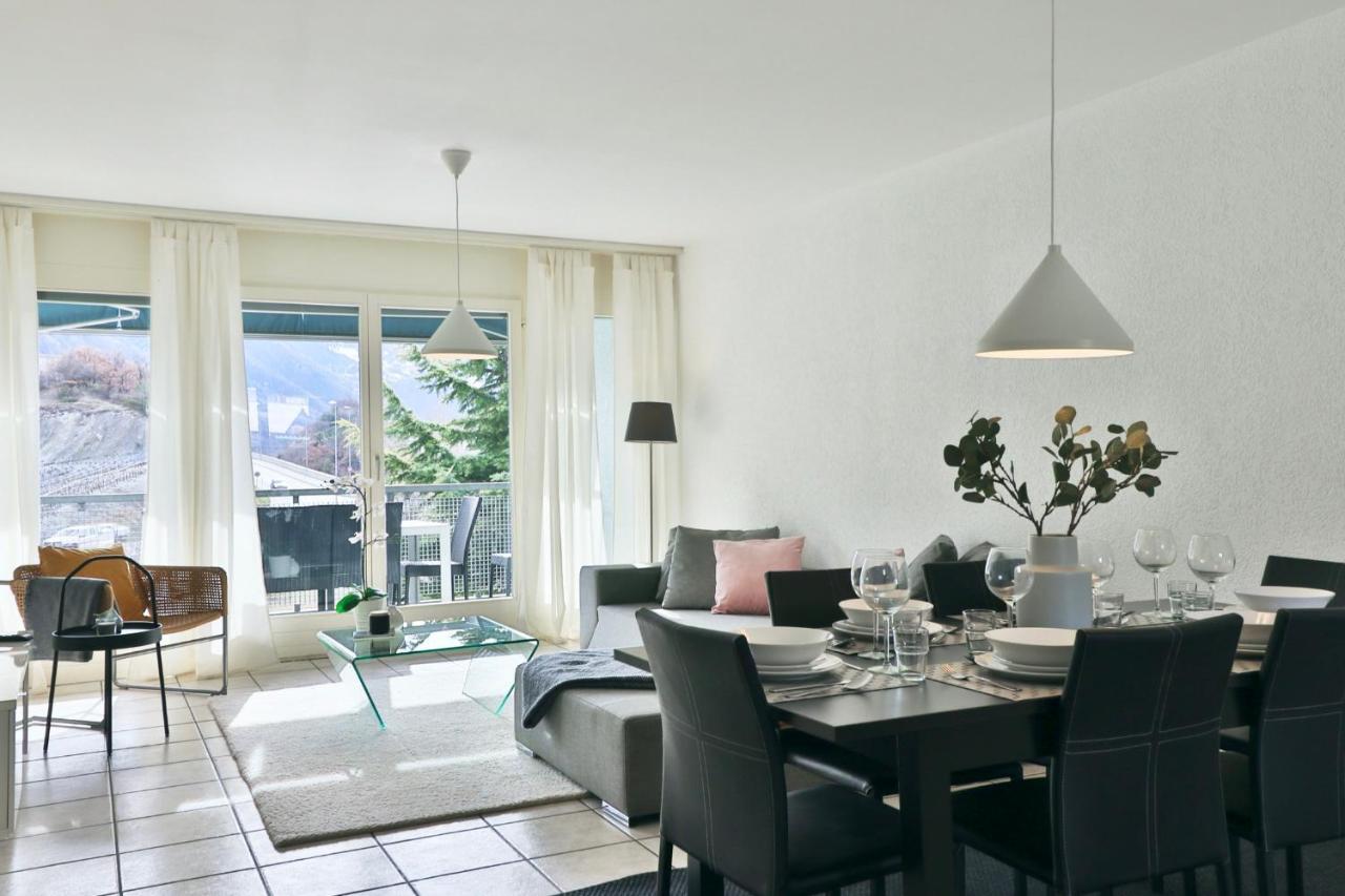 Large Modern Apartment In A Residential Area In Sierre Eksteriør billede